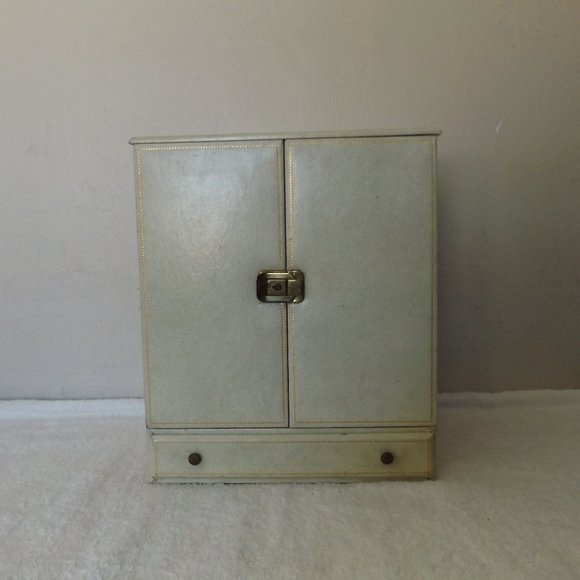 50s/60s Extra Large Jewelry Box Trunk With Six Tiers - Picture 4 of 16